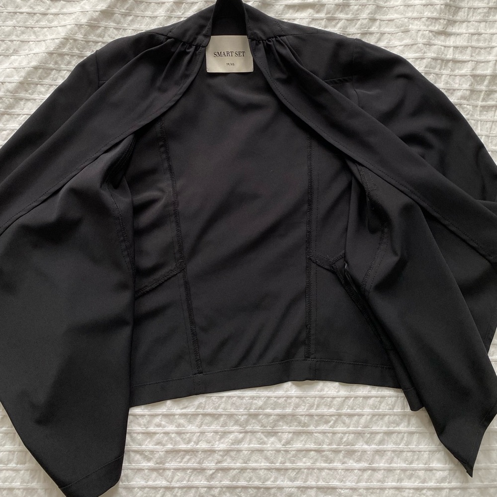 Excellent condition blazer - Picture 3 of 5